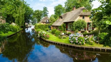 Giethoorn Tour